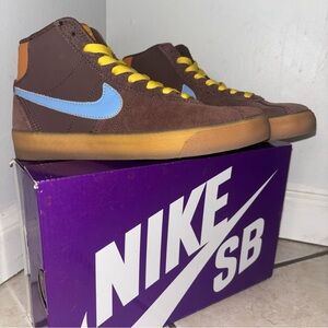 Why So Sad Nike SB Bruin High • Women’s Size 6